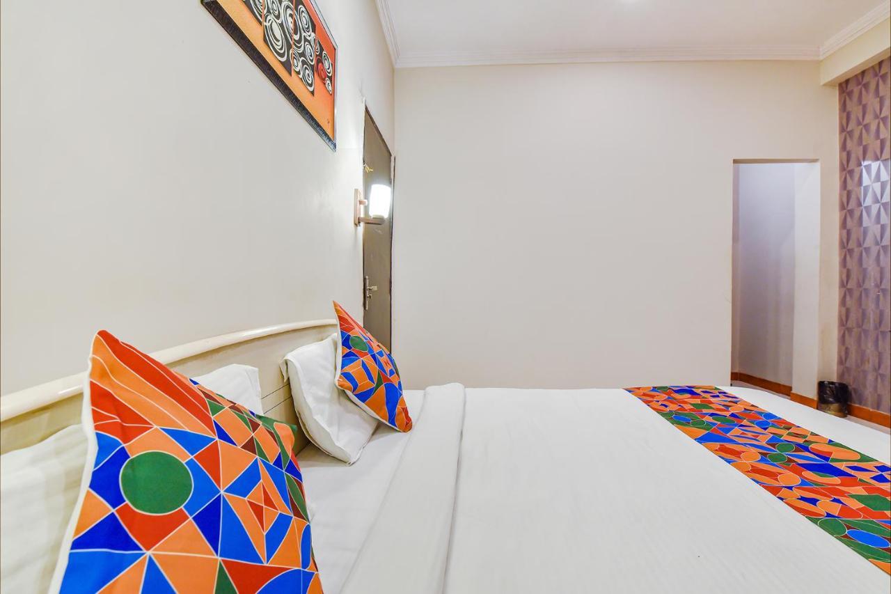 Fabhotel Shri Laxmi Palace Dźajpur Zewnętrze zdjęcie