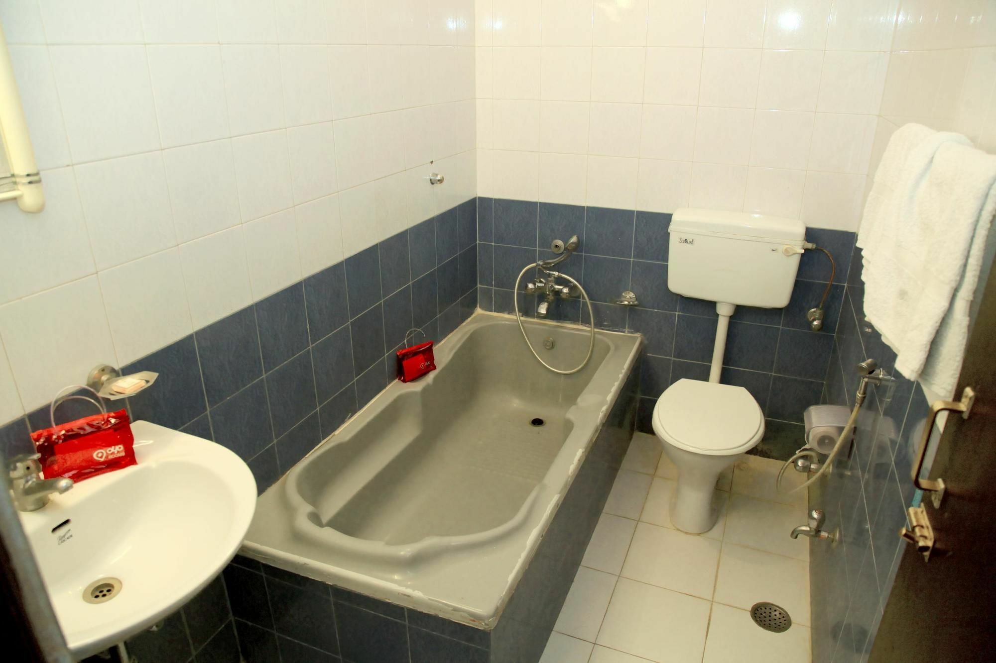 Fabhotel Shri Laxmi Palace Dźajpur Zewnętrze zdjęcie